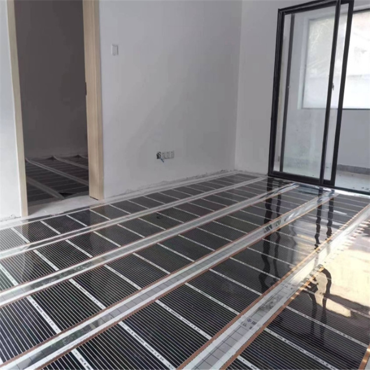 高溫石墨烯電熱膜 加熱碳纖維發(fā)熱墻布?jí)ε锰季Оl(fā)熱地膜