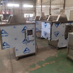 撕肉條機(jī) 拆肉絲機(jī) 肉絲機(jī) 牛肉絲拆絲機(jī) 雞肉拆絲機(jī) 大豆蛋白拆絲機(jī) 干貝打絲機(jī) 撕肉機(jī) 廠家