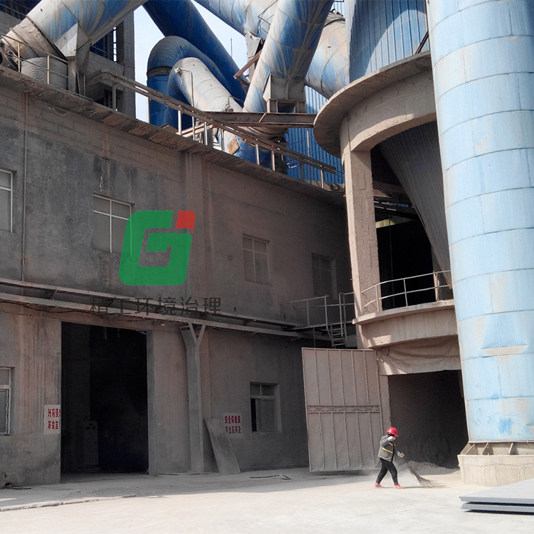 平開(kāi)式工業(yè)廠房門 鋼制聚氨酯大門 保溫隔音好 開(kāi)啟簡(jiǎn)便