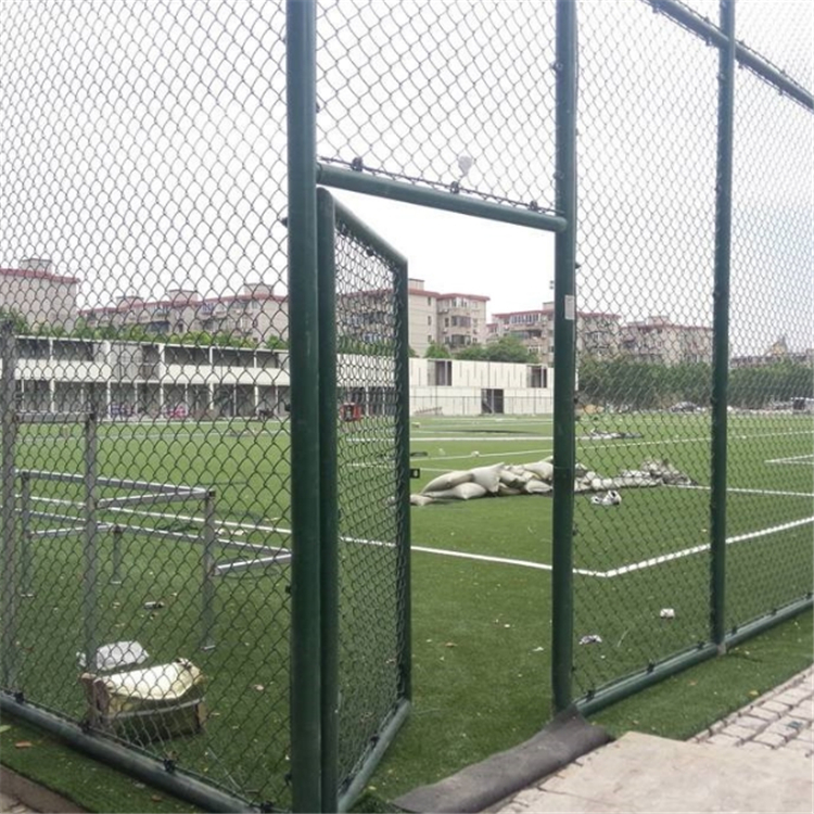 防盜護(hù)欄網(wǎng)生產(chǎn)廠家 室外運(yùn)動(dòng)場體育場護(hù)欄網(wǎng) 款式多樣