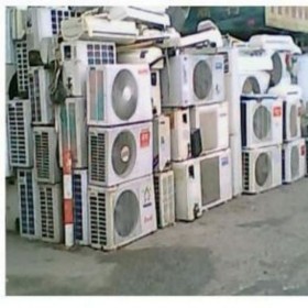 學(xué)校二手廢舊空調(diào)回收 學(xué)生宿舍鐵床 其它物資設(shè)備高價(jià)收購