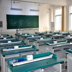 回收公司\學校物資設(shè)備 我們專業(yè)整體收購拆除 全部自行運輸搬運