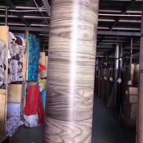 活動板房用地板革現(xiàn)貨供應(yīng)，出租屋專用耐磨地板革優(yōu)質(zhì)供應(yīng)