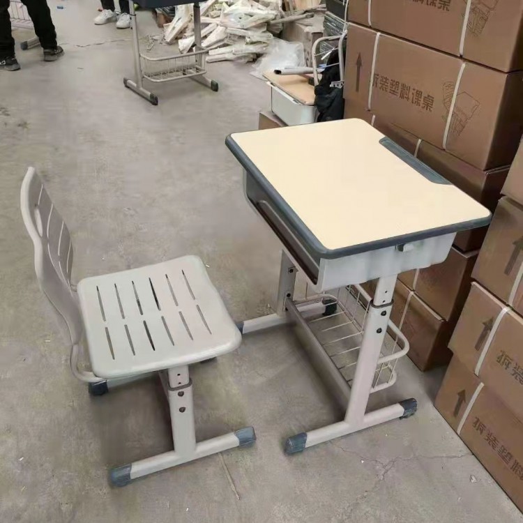 簡(jiǎn)約升降式課桌椅組合 學(xué)校輔導(dǎo)班新型兒童學(xué)習(xí)桌 美拓