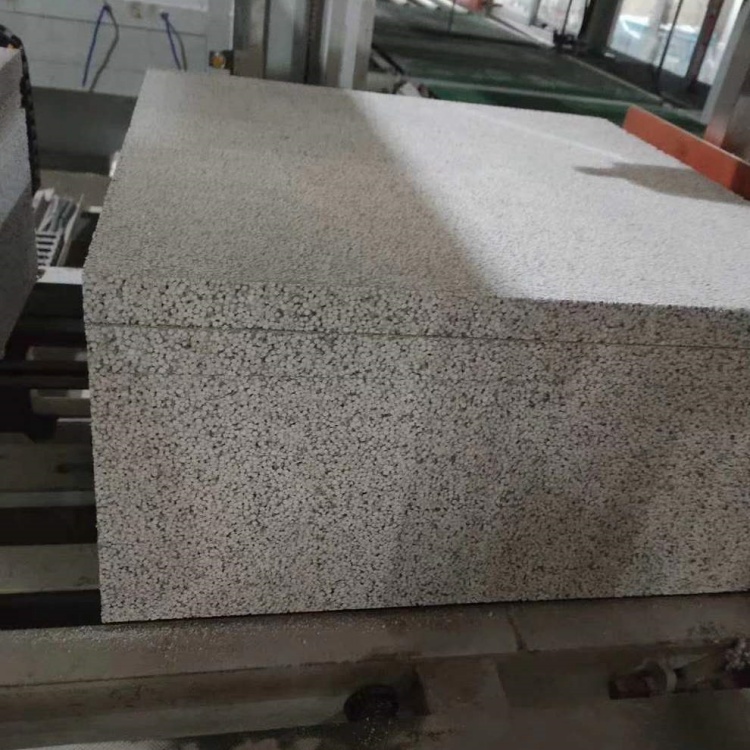 不燃型復合膨脹聚苯乙烯保溫板