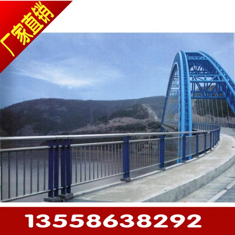 不銹鋼欄桿廠家 供應(yīng)不銹鋼復(fù)合欄桿 橋梁不銹鋼復(fù)合欄桿  橋梁欄桿定做