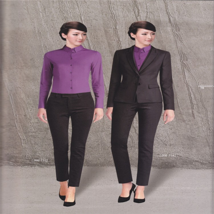 商務(wù)套裝 團(tuán)體西服 男士西服三件套修身 女士西裝職業(yè)裝定制 多種款式多個(gè)尺碼 量身定做歡迎選購