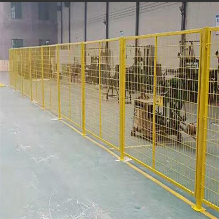 倉(cāng)庫(kù)車(chē)間隔離圍網(wǎng) 對(duì)開(kāi)門(mén)隔離防護(hù)網(wǎng)