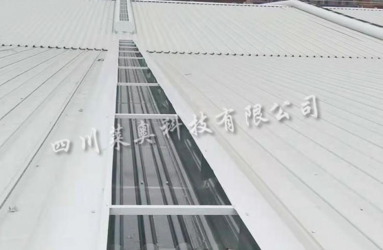 公司喜簽零部件生產(chǎn)廠房敞開式順坡通風(fēng)器訂單