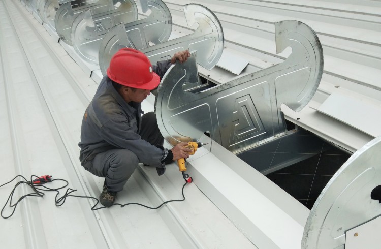 通風(fēng)天窗質(zhì)量檢測(cè)