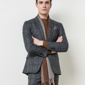 高端定制西服 羊毛西裝 專業(yè)設(shè)計(jì)團(tuán)體量體 手工裁剪