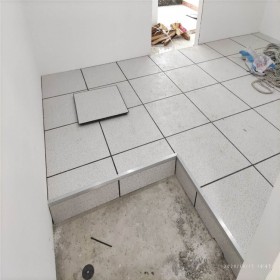 遂寧陶瓷鏤空防靜電全空高架網(wǎng)絡(luò)機房帶孔通風陶瓷地板