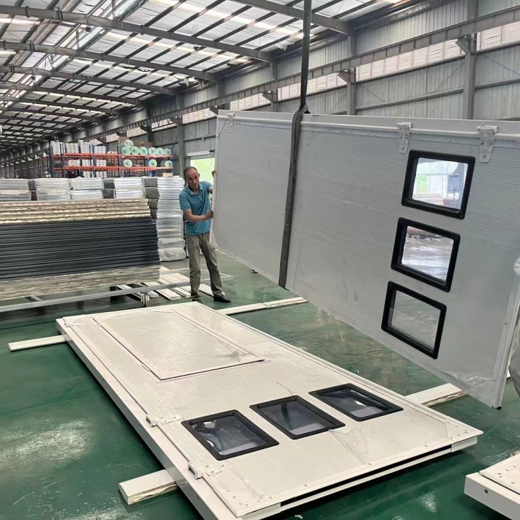 祥利華-工業(yè)平開(kāi)門(mén) 電動(dòng)手動(dòng)開(kāi)啟 可加工定制 鋼結(jié)構(gòu)廠房糧倉(cāng)保溫門(mén)