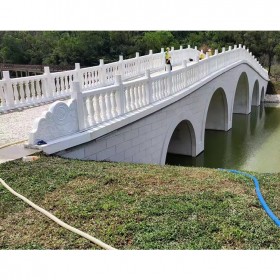 漢白玉欄桿 公園小區(qū)拱橋裝飾石雕欄桿 四川漢白玉欄桿批發(fā)