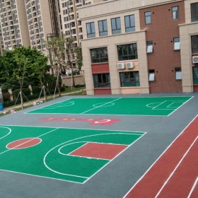 專業(yè)硅pu球場 硅pu球場廠家 硅pu籃球場報價 勝飛康體室外硅pu籃球場材料包施工