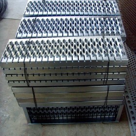 四川不銹鋼加工 剪、折、彎、焊 不銹鋼異形鋼管  無縫不銹鋼鋼管 廠家直銷