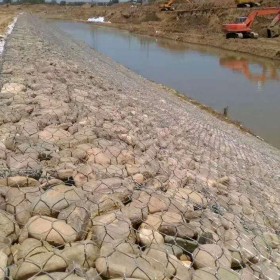 成都現(xiàn)貨供應石籠格賓網(wǎng)石籠網(wǎng) 鉛絲籠雷諾護墊賓格籠固濱籠 云貴川河道生態(tài)防洪防汛石籠網(wǎng)鐵絲網(wǎng)直銷