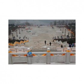 按需設(shè)計安裝各類異型 ：漢白玉欄板，漢白玉欄桿，漢白玉浮雕，漢白玉雕塑，漢白玉板材，漢白玉旗臺，漢白玉墓碑，漢白玉景觀石，漢白玉壁爐