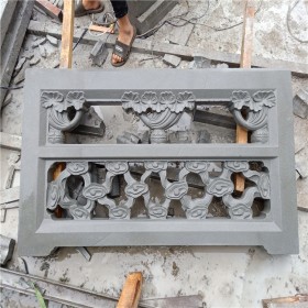 鏤空石材護(hù)欄定制 五山石業(yè)鏤空復(fù)雜欄桿 石欄桿批發(fā)