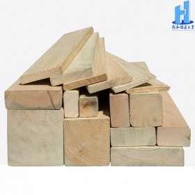 四川防腐木棧道 園林景觀戶外柵欄直銷 防腐木屋定制價(jià)格多數(shù)錢一平方米