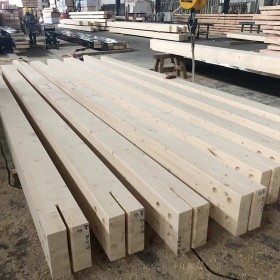 膠合木定制廠家 現(xiàn)貨弧形膠合木 四川新弘瑞森生產(chǎn)云杉膠合木