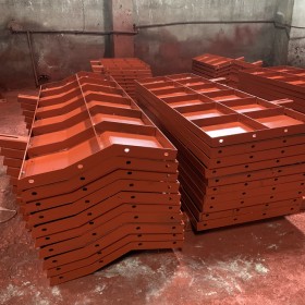 防撞墻鋼模板  平面建筑鋼制模具 鋼模板銷售價格 經(jīng)久耐用模板