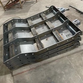 防撞墻鋼模板 重慶鋼模板出售商家 鋼制模具定制價格