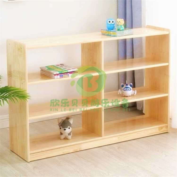 幼兒園實(shí)木家具定制 木質(zhì)多層板笑臉椅 幼兒課桌木制家具凳子