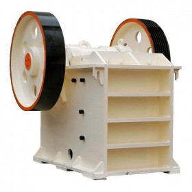 四川二手破碎機(jī)回收 回收石廠設(shè)備，反擊破，鄂破，錘破，給料機(jī)，振動篩，石廠生產(chǎn)線