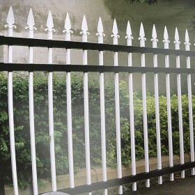 鋅鋼柵欄 院墻圍欄 鋅鋼護欄 廠區(qū)圍墻防護欄