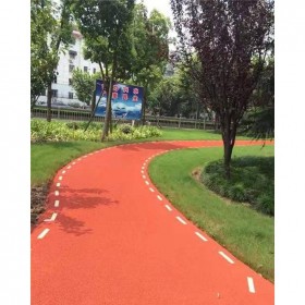 都江堰市彩色透水混凝土生產(chǎn)廠家  彩色透水混凝土材料生產(chǎn)廠家  透水混凝土價(jià)格多少【認(rèn)準(zhǔn)豪軒】 透水混凝土粘接劑報(bào)價(jià) 量大送貨到工地 免費(fèi)到地指導(dǎo)