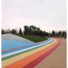 南川區(qū) 彩色透水混凝土道路 透水混凝土施工價格 彩色透水混凝土材料生產(chǎn)廠家   壓模混凝土材料廠家