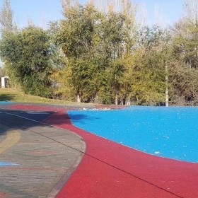 保山市 生態(tài)透水水泥混凝土 透水性混凝土彩色路面 c25彩色混凝土 材料廠家現(xiàn)貨供應