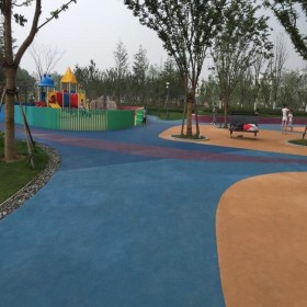 渝北區(qū) 混凝土透水地坪 無(wú)砂透水混凝土 生態(tài)透水路面 透水砼 專業(yè)生產(chǎn)材料廠家