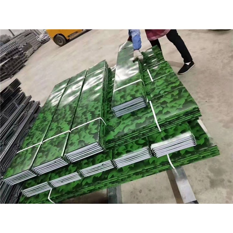 市政工程施工圍擋定制安裝 藍(lán)色綠色假草坪圍擋廠(chǎng)家