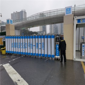 四川平開(kāi)門(mén) 平移大門(mén)學(xué)校不銹鋼伸縮門(mén) 現(xiàn)貨供應(yīng) 上門(mén)安裝