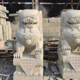 四川青石獅子定制廠家 青石雕刻石獅子