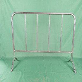 鐵馬護(hù)欄 鐵馬移動(dòng)護(hù)欄 市政施工圍欄 臨時(shí)隔離護(hù)欄網(wǎng)